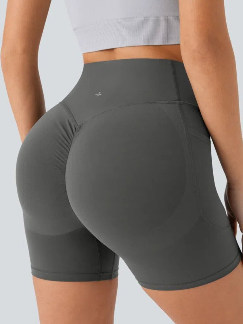 Halara UltraSculpt™ High Waisted Scrunch Butt Tummy Control bikershorts 3" small